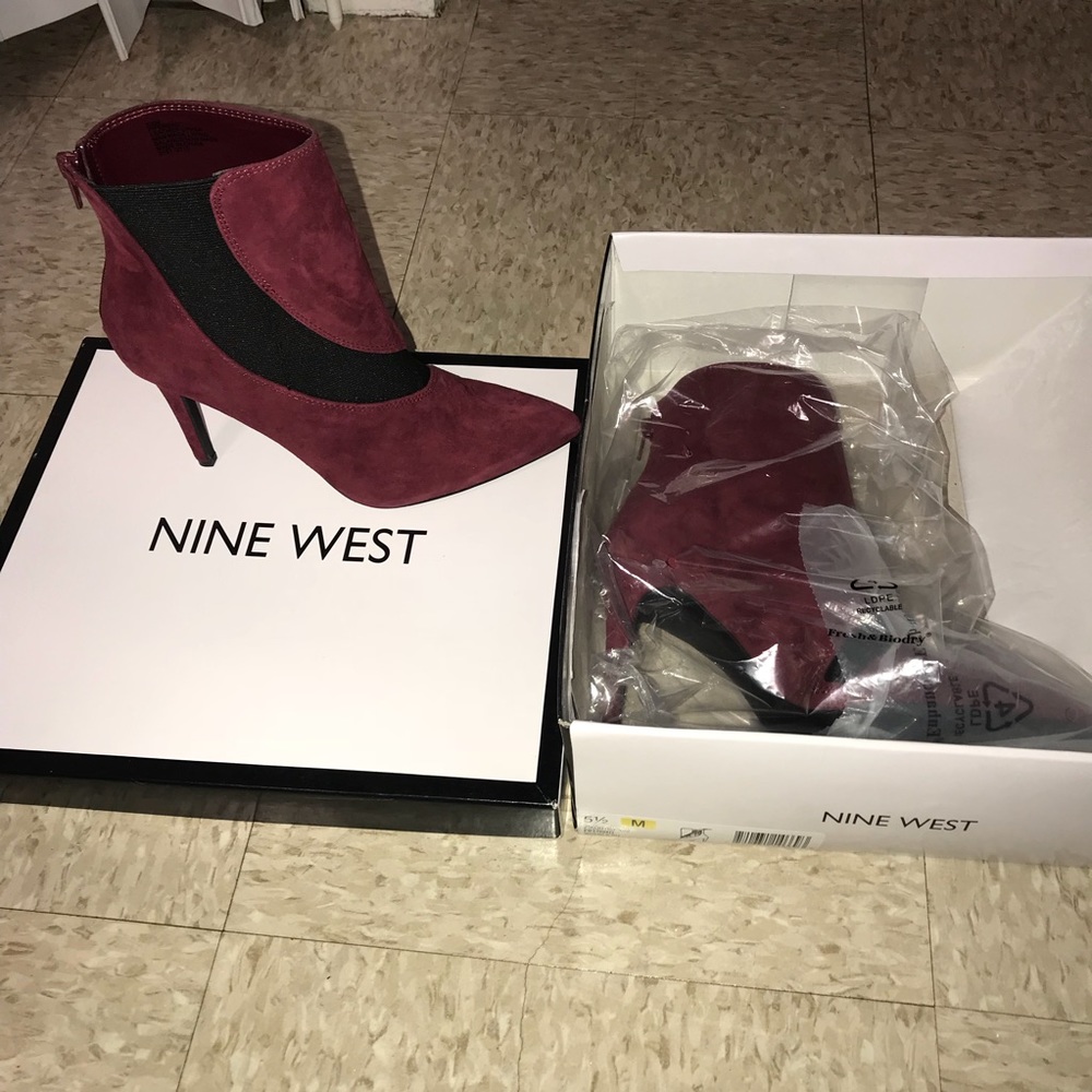🚫SOLD🚫 BRAND NEW! Nine West Wine Booties